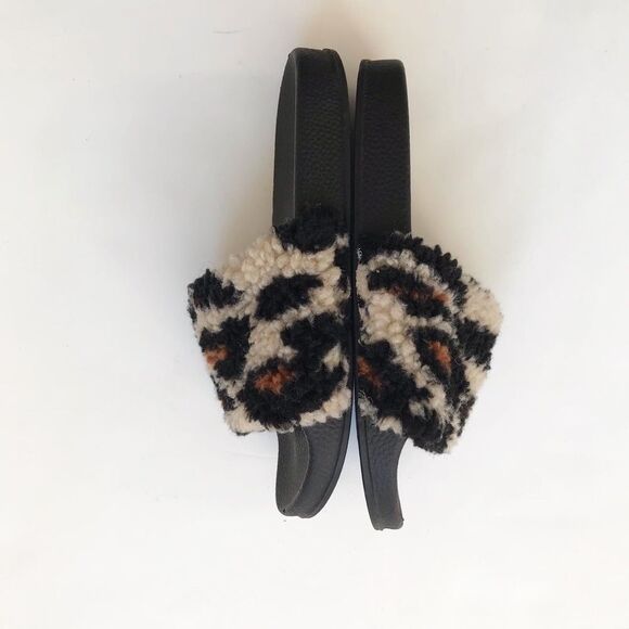 Steve Madden faux shearling-trim leopard slippers EUC size 2 youth - Picture 3 of 7